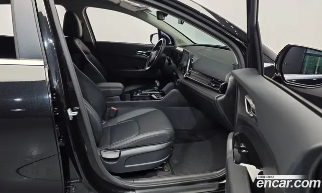 Kia Sportage 2023 2.0 автомат (гидро), миниатюра 11