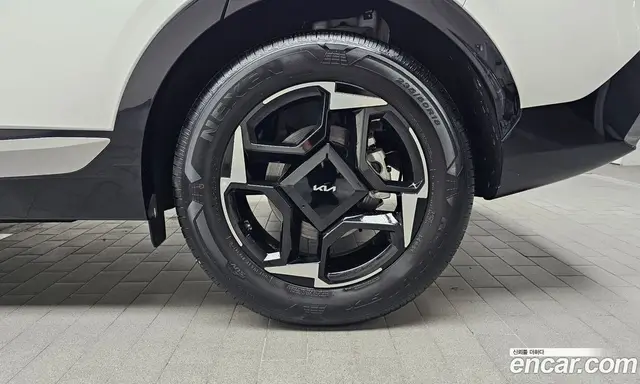 Kia Sportage 2025 1.6 автомат (гидро), миниатюра 7