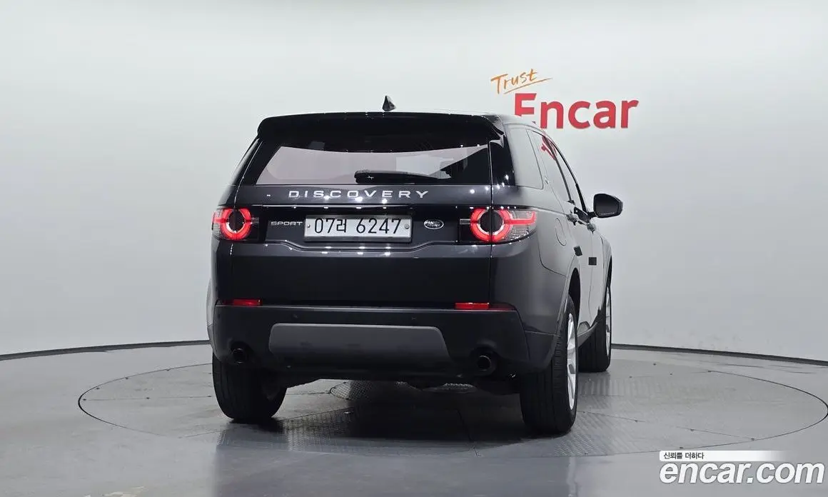 Land Rover Discovery Sport 2018 2.0 автомат (гидро), фото 4 Land Rover Discovery Sport 2018 2.0 автомат (гидро), фото 4