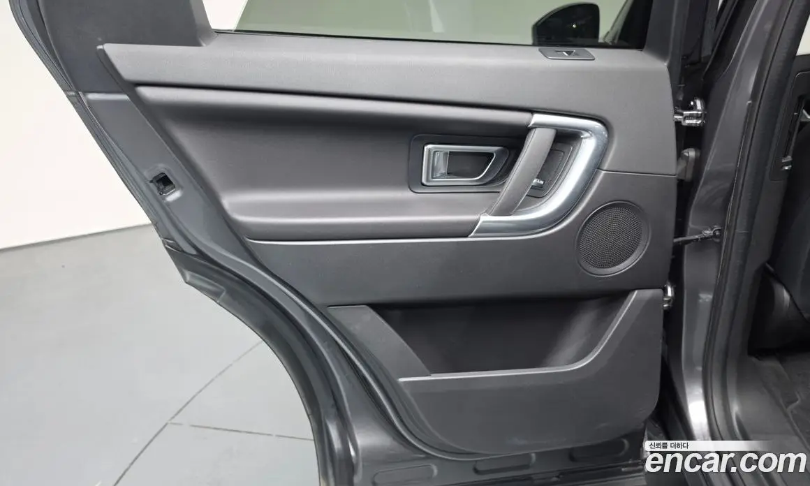 Land Rover Discovery Sport 2019 2.0 автомат (гидро), фото 14 Land Rover Discovery Sport 2019 2.0 автомат (гидро), фото 14