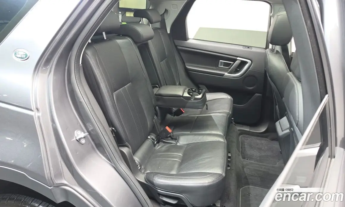 Land Rover Discovery Sport 2019 2.0 автомат (гидро), фото 16 Land Rover Discovery Sport 2019 2.0 автомат (гидро), фото 16