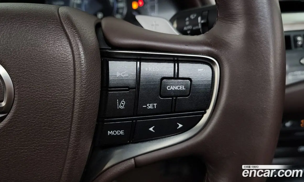 Lexus ES 2019 2.5 автомат (гидро), фото 21 Lexus ES 2019 2.5 автомат (гидро), фото 21