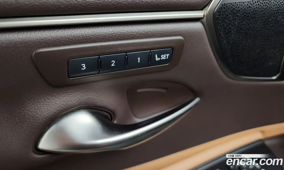 Lexus ES 2019 2.5 автомат (гидро), фото 27 Lexus ES 2019 2.5 автомат (гидро), фото 27