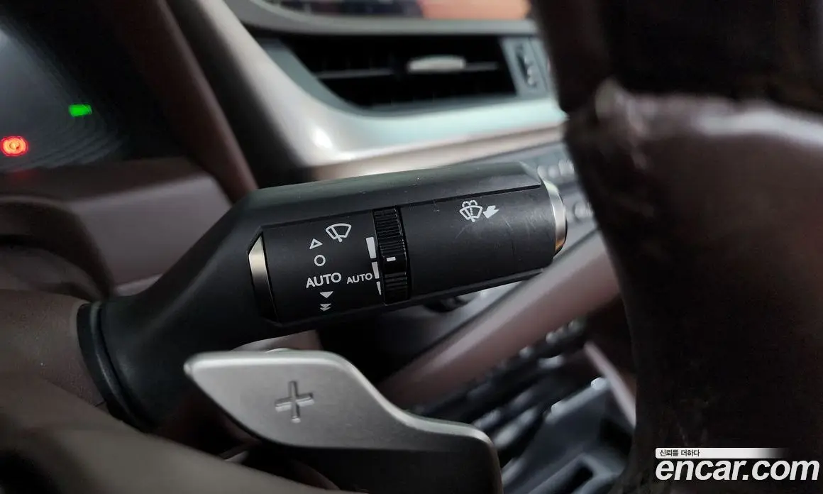 Lexus ES 2019 2.5 автомат (гидро), фото 29 Lexus ES 2019 2.5 автомат (гидро), фото 29