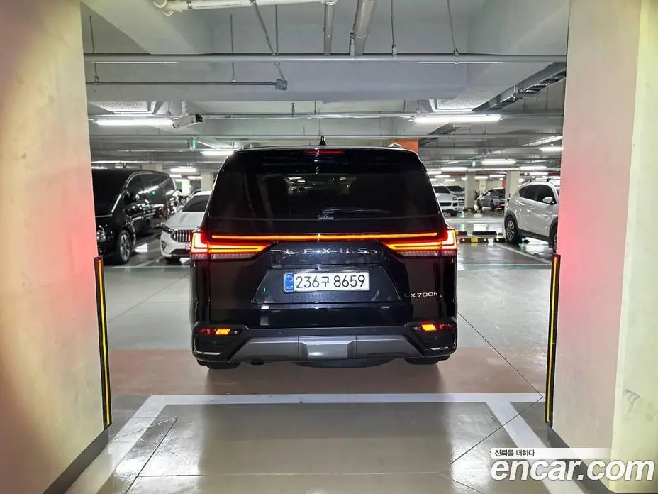 Lexus LX 2025 3.4 автомат (гидро), фото 2 Lexus LX 2025 3.4 автомат (гидро), фото 2