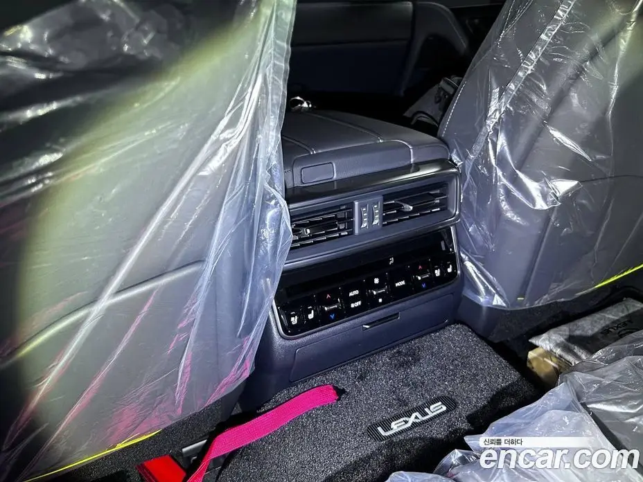 Lexus LX 2025 3.4 автомат (гидро), фото 13 Lexus LX 2025 3.4 автомат (гидро), фото 13
