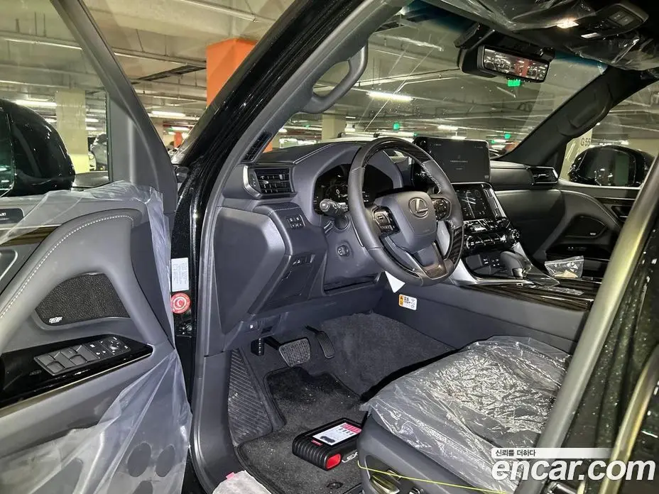 Lexus LX 2025 3.4 автомат (гидро), фото 15 Lexus LX 2025 3.4 автомат (гидро), фото 15