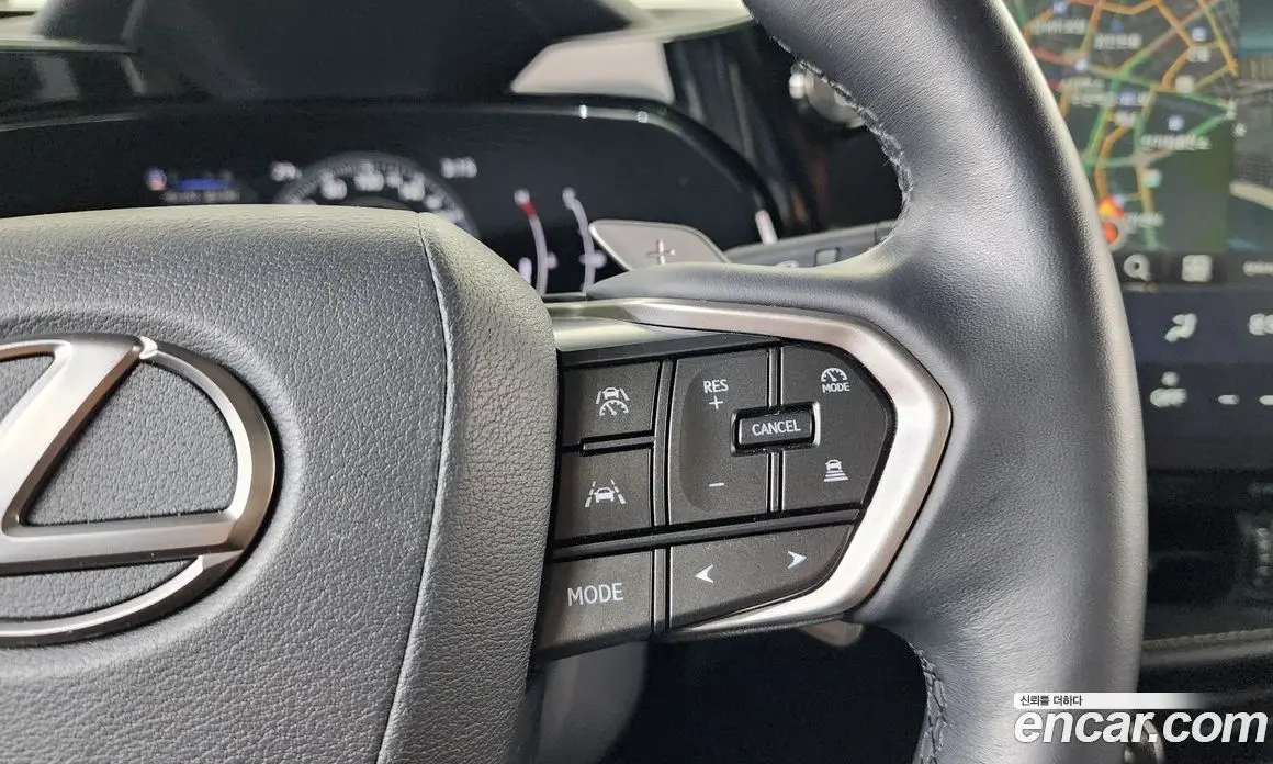 Lexus NX 2023 2.5 автомат (гидро), фото 22