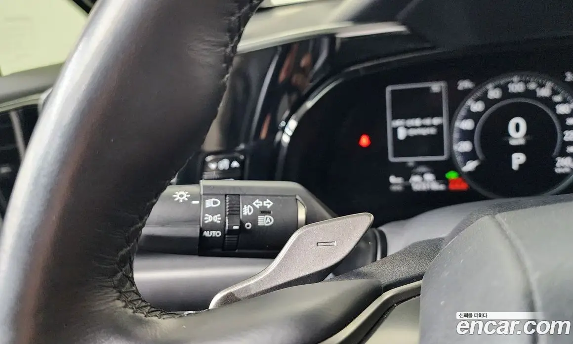 Lexus NX 2023 2.5 автомат (гидро), фото 24