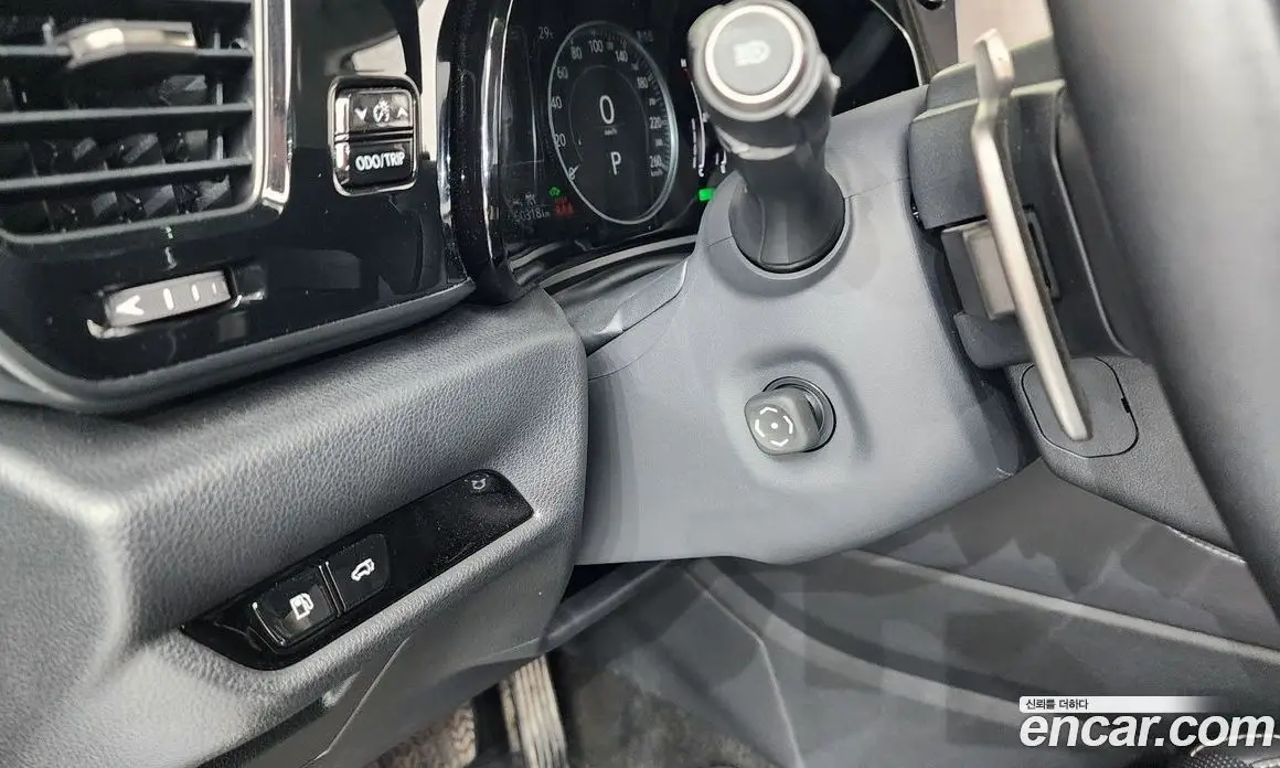 Lexus NX 2023 2.5 автомат (гидро), фото 29