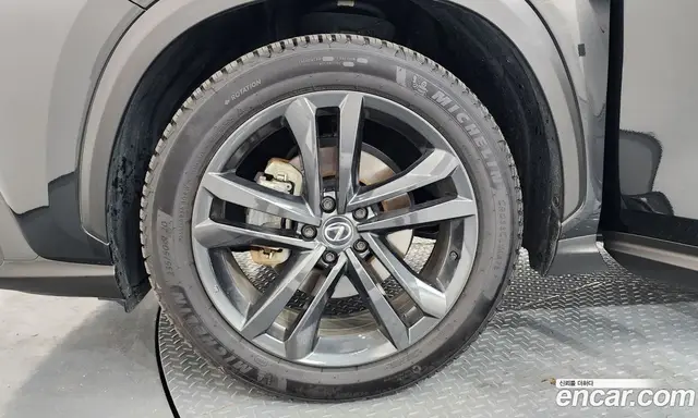 Lexus NX 2023 2.5 автомат (гидро), миниатюра 5