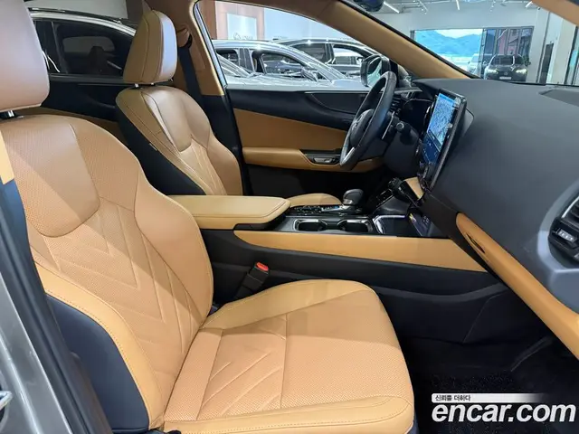 Lexus NX 2025 2.5 автомат (вариатор), миниатюра 12