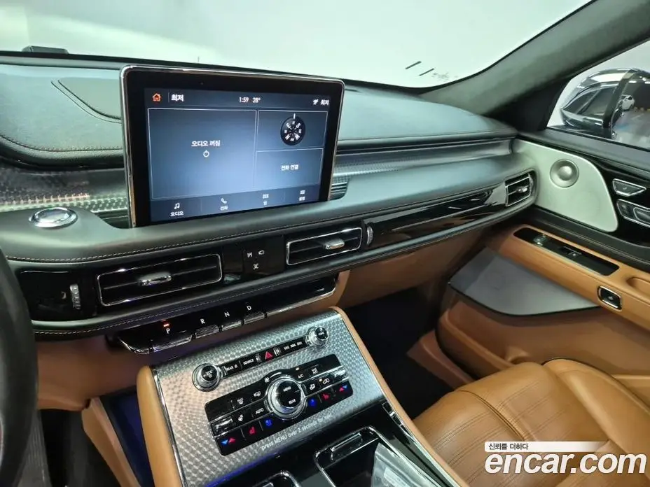 Lincoln Aviator 2021 3.0 автомат (гидро), фото 10 Lincoln Aviator 2021 3.0 автомат (гидро), фото 10