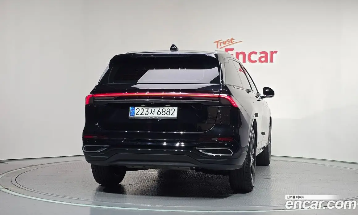Lincoln Nautilus 2024 2.0 автомат (гидро), фото 4 Lincoln Nautilus 2024 2.0 автомат (гидро), фото 4