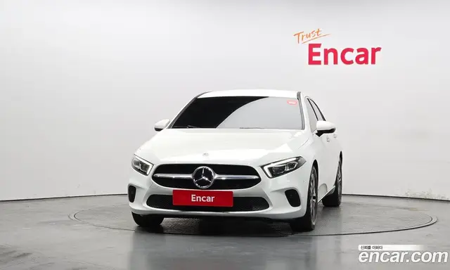 Mercedes-Benz A-Class 2021 2.0 автомат (гидро), миниатюра 3 Mercedes-Benz A-Class 2021 2.0 автомат (гидро), миниатюра 3