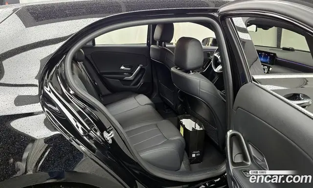 Mercedes-Benz A-Class 2025 2.0 автомат (гидро), миниатюра 12
