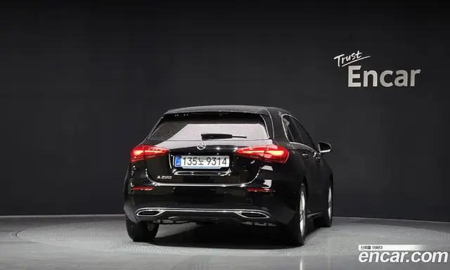 Mercedes-Benz A-Class 2025 2.0 автомат (гидро), миниатюра 4 Mercedes-Benz A-Class 2025 2.0 автомат (гидро), миниатюра 4
