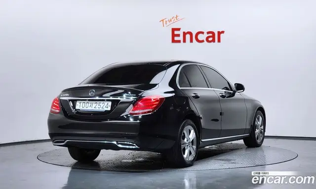 Mercedes-Benz C-Class 2018 2.1 автомат (гидро), миниатюра 2