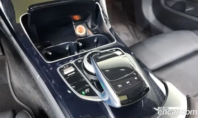Mercedes-Benz C-Class 2018 2.1 автомат (гидро), миниатюра 12