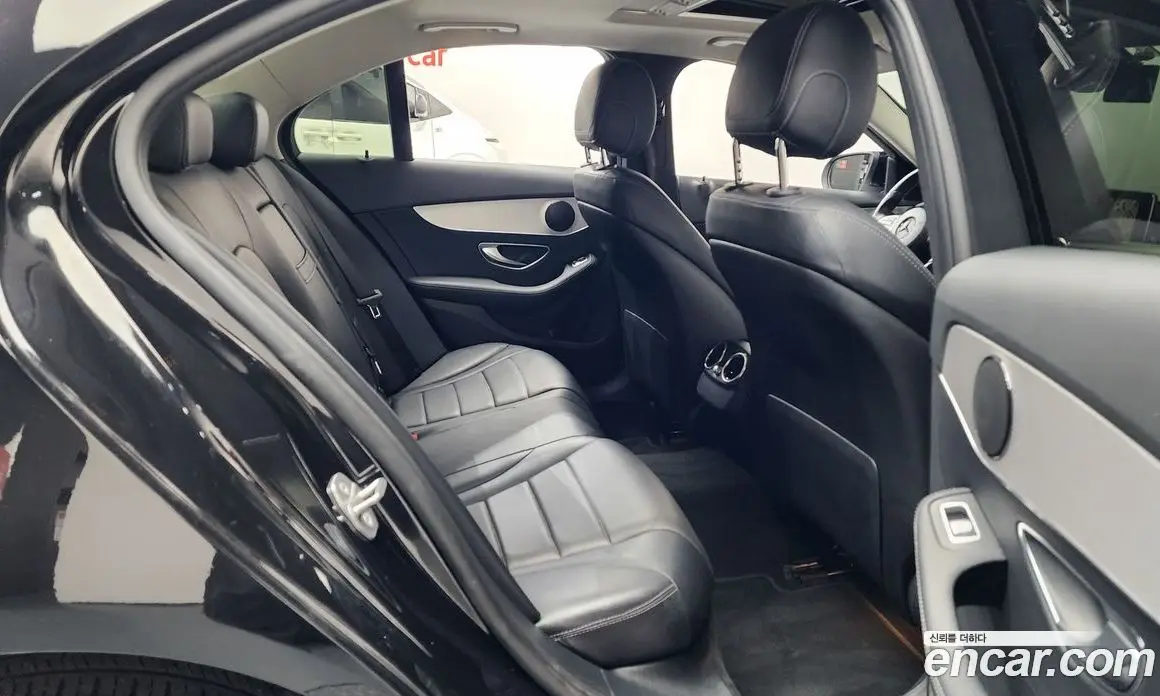 Mercedes-Benz C-Class 2018 2.1 автомат (гидро), фото 17