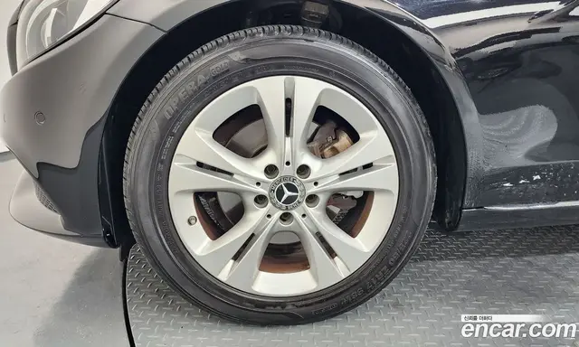 Mercedes-Benz C-Class 2018 2.1 автомат (гидро), миниатюра 5