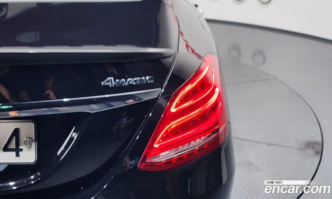 Mercedes-Benz C-Class 2018 2.1 автомат (гидро), фото 9