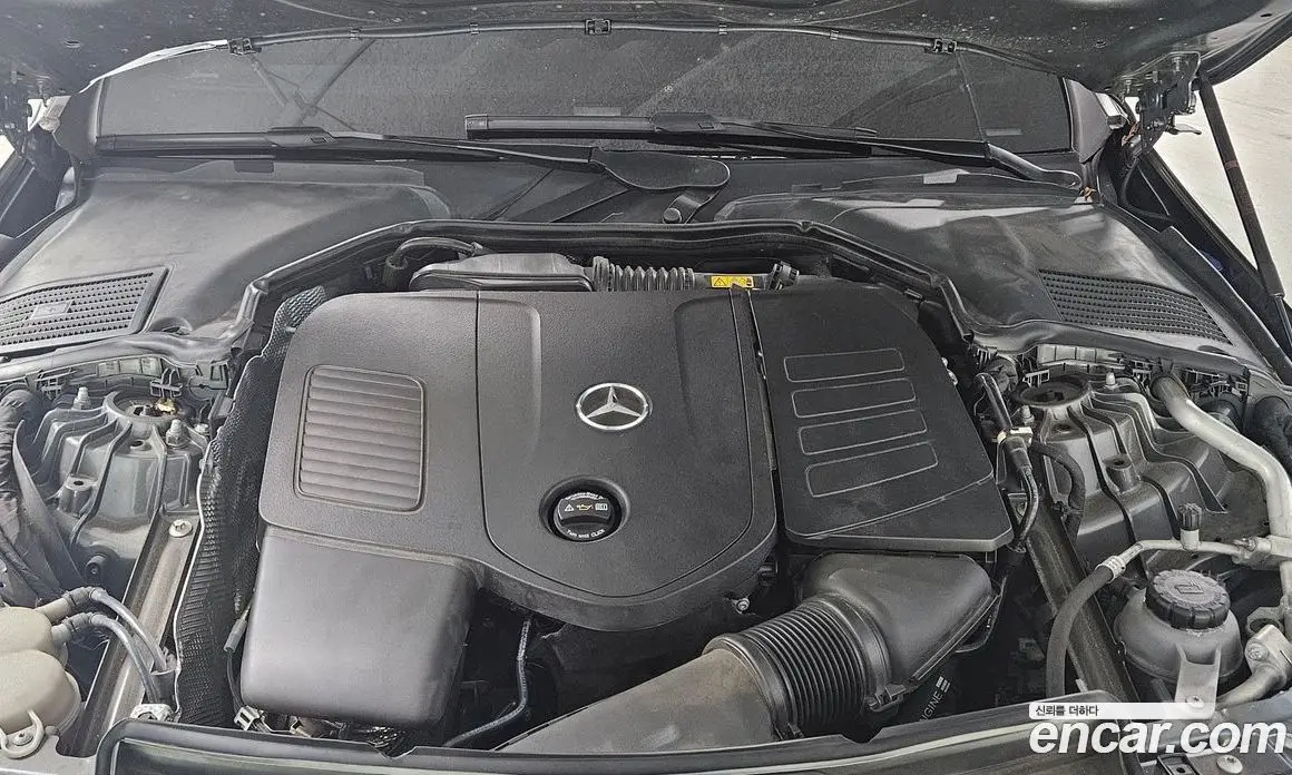 Mercedes-Benz C-Class 2022 2.0 автомат (гидро), фото 5 Mercedes-Benz C-Class 2022 2.0 автомат (гидро), фото 5