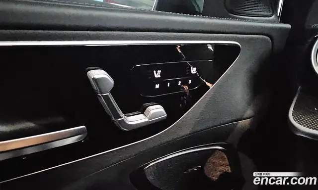 Mercedes-Benz C-Class 2022 2.0 автомат (гидро), миниатюра 9 Mercedes-Benz C-Class 2022 2.0 автомат (гидро), миниатюра 9