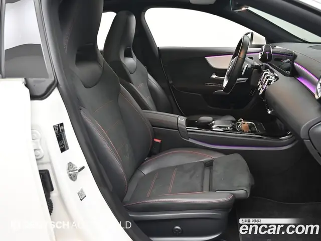 Mercedes-Benz CLA-Class 2021 2.0 автомат (гидро), миниатюра 10 Mercedes-Benz CLA-Class 2021 2.0 автомат (гидро), миниатюра 10