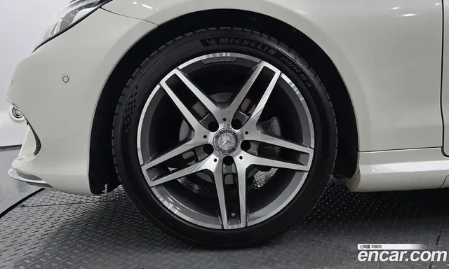 Mercedes-Benz E-Class 2014 2.0 автомат (гидро), миниатюра 5 Mercedes-Benz E-Class 2014 2.0 автомат (гидро), миниатюра 5