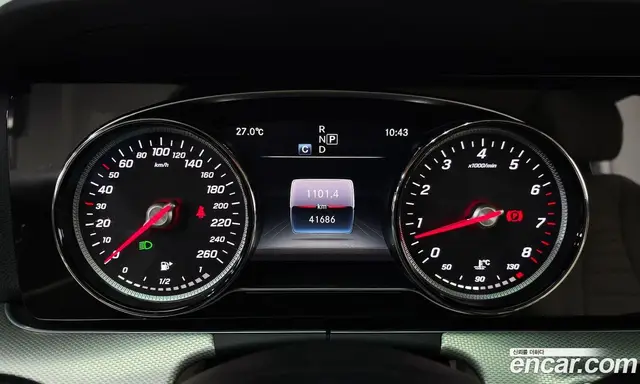 Mercedes-Benz E-Class 2018 2.0 автомат (гидро), миниатюра 11