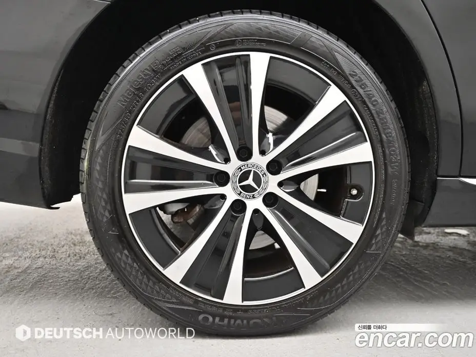 Mercedes-Benz E-Class 2020 2.0 автомат (гидро), фото 5 Mercedes-Benz E-Class 2020 2.0 автомат (гидро), фото 5