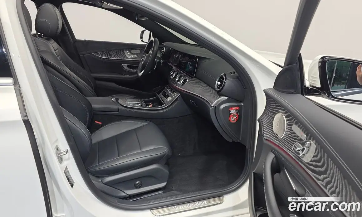 Mercedes-Benz E-Class 2021 2.0 автомат (гидро), фото 11
