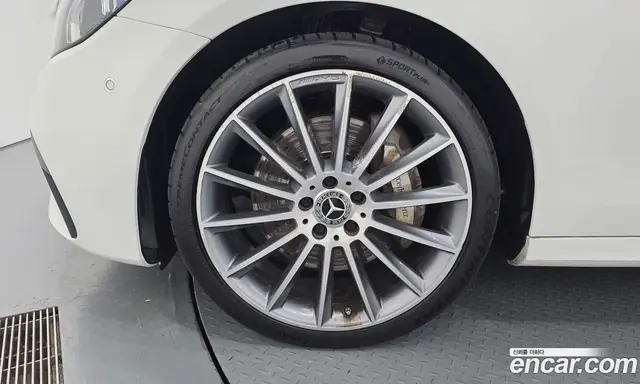 Mercedes-Benz E-Class 2021 2.0 автомат (гидро), миниатюра 5