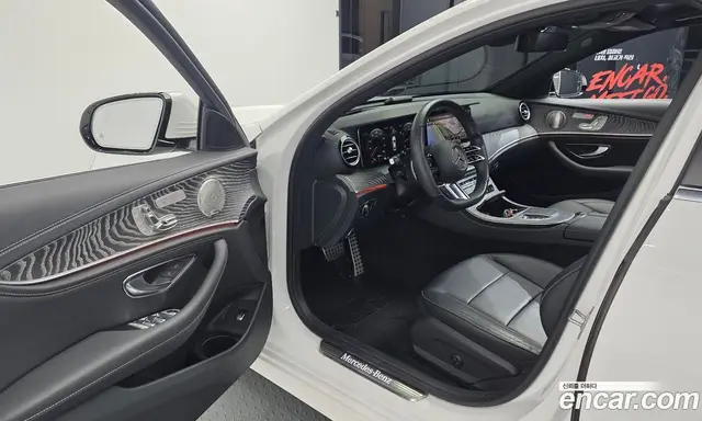 Mercedes-Benz E-Class 2021 2.0 автомат (гидро), миниатюра 10
