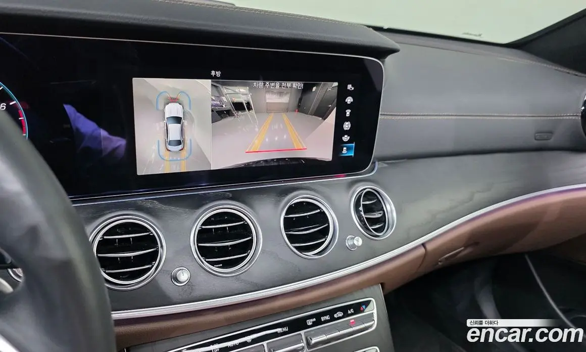 Mercedes-Benz E-Class 2023 2.0 автомат (гидро), фото 15