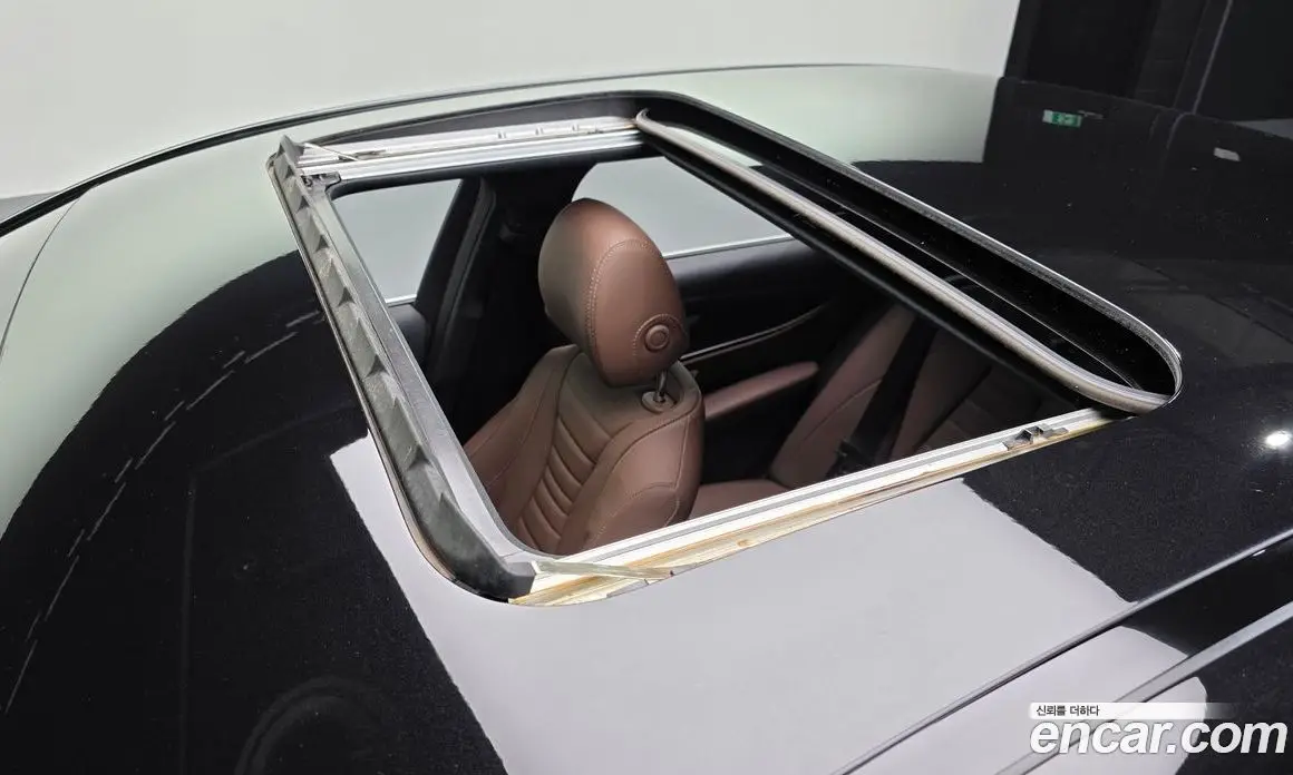 Mercedes-Benz E-Class 2023 2.0 автомат (гидро), фото 18