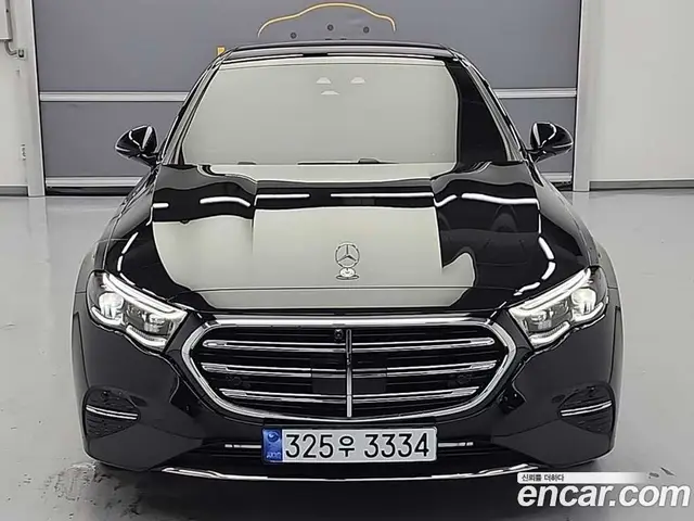 Mercedes-Benz E-Class 2025 2.0 автомат (гидро), миниатюра 2 Mercedes-Benz E-Class 2025 2.0 автомат (гидро), миниатюра 2