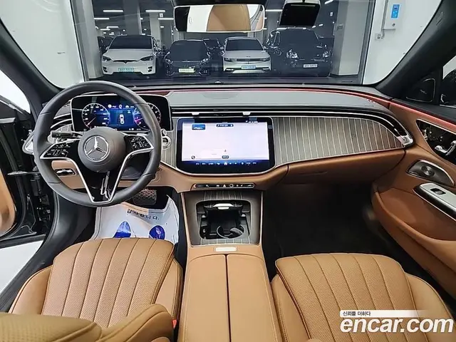 Mercedes-Benz E-Class 2025 2.0 автомат (гидро), миниатюра 7 Mercedes-Benz E-Class 2025 2.0 автомат (гидро), миниатюра 7