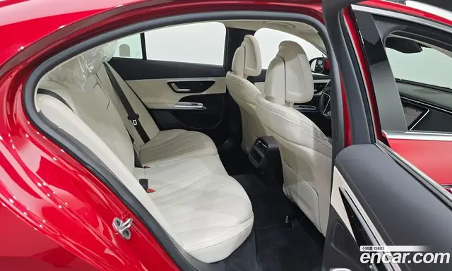 Mercedes-Benz E-Class 2025 2.0 автомат (гидро), миниатюра 11 Mercedes-Benz E-Class 2025 2.0 автомат (гидро), миниатюра 11