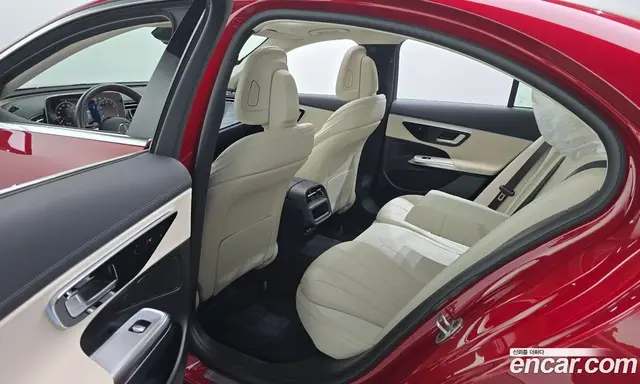 Mercedes-Benz E-Class 2025 2.0 автомат (гидро), миниатюра 12
