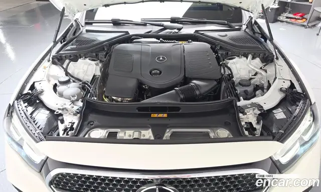 Mercedes-Benz E-Class 2026 2.0 автомат (гидро), миниатюра 6 Mercedes-Benz E-Class 2026 2.0 автомат (гидро), миниатюра 6