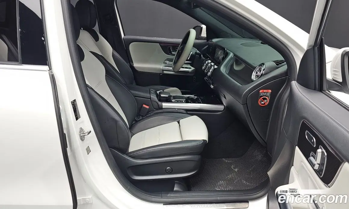 Mercedes-Benz GLA-Class 2020 2.0 автомат (гидро), фото 16