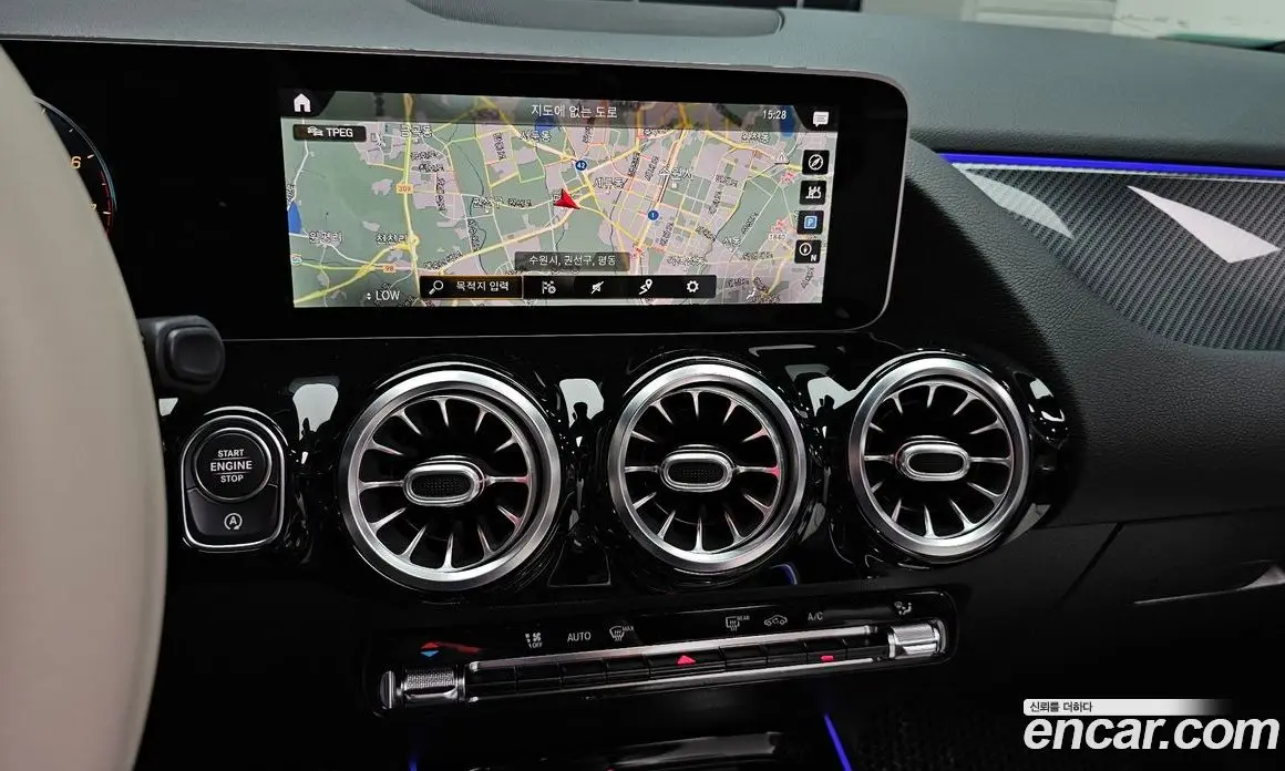 Mercedes-Benz GLA-Class 2020 2.0 автомат (гидро), фото 19