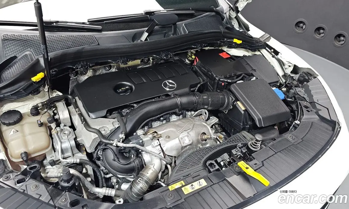 Mercedes-Benz GLA-Class 2020 2.0 автомат (гидро), фото 6