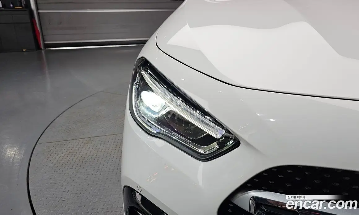 Mercedes-Benz GLA-Class 2020 2.0 автомат (гидро), фото 8