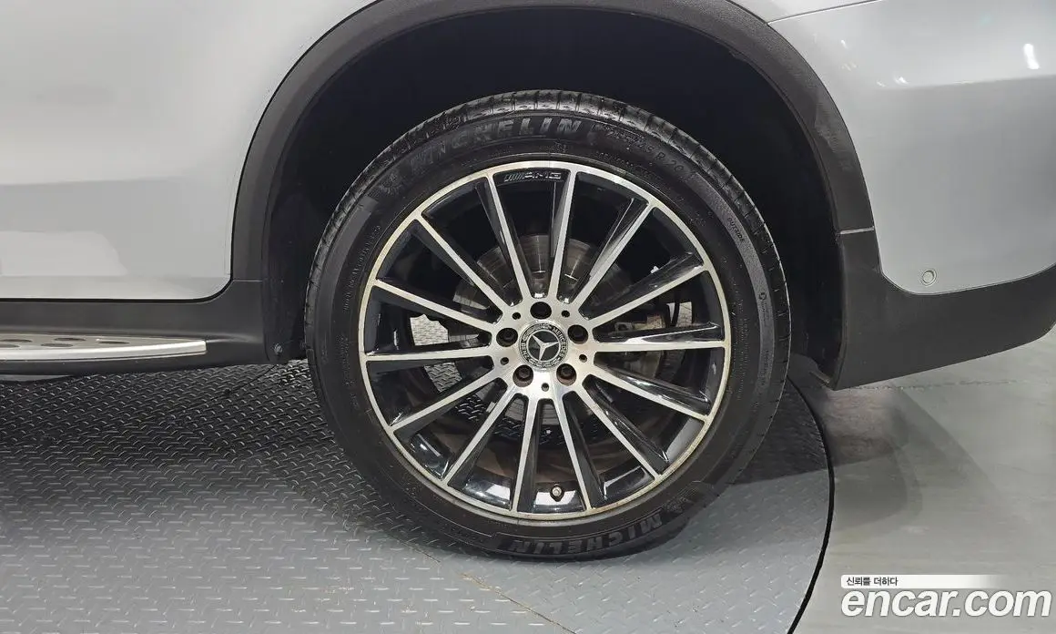 Mercedes-Benz GLC-Class 2019 2.0 автомат (гидро), фото 6