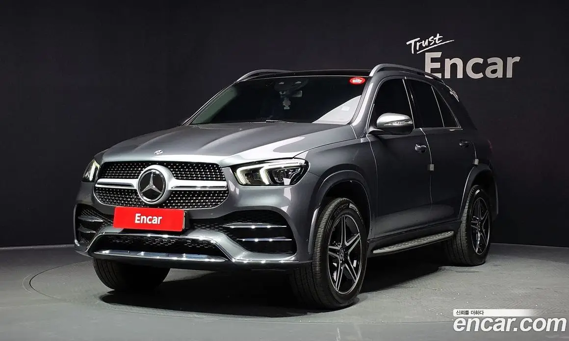 Mercedes-Benz GLE-Class 2020 3.0 автомат (гидро), фото 1 Mercedes-Benz GLE-Class 2020 3.0 автомат (гидро), фото 1