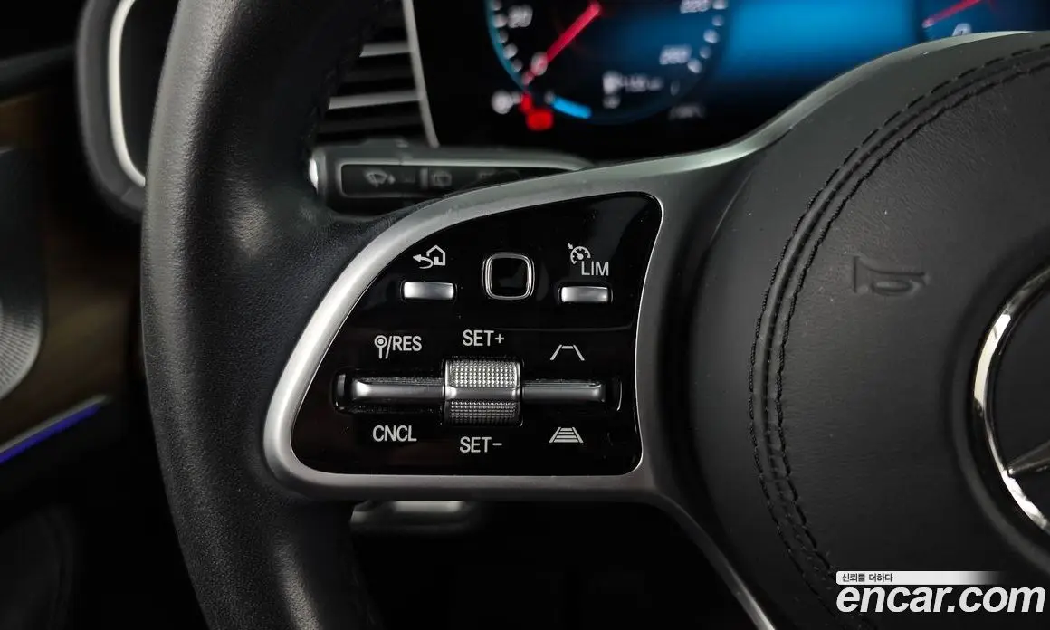 Mercedes-Benz GLE-Class 2020 3.0 автомат (гидро), фото 16 Mercedes-Benz GLE-Class 2020 3.0 автомат (гидро), фото 16