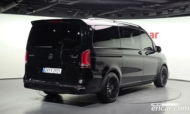 Mercedes-Benz V-Class 2016 2.0 автомат (гидро), миниатюра 2